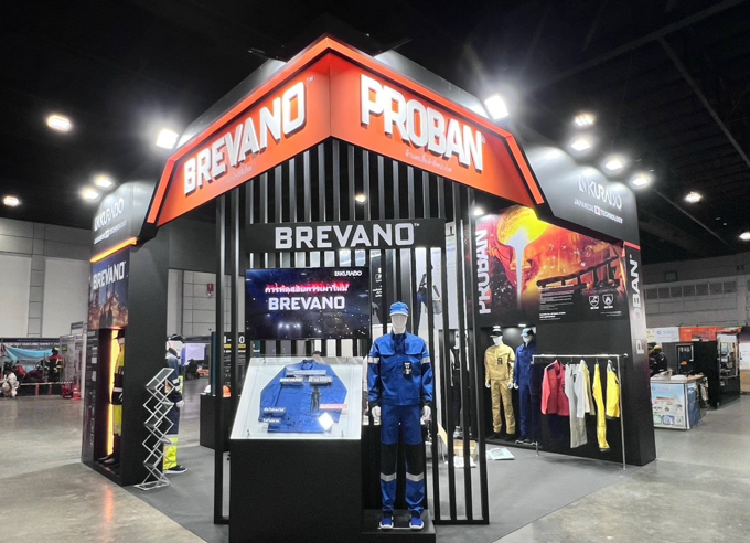 Custom exhibition stand construction by 3C Design